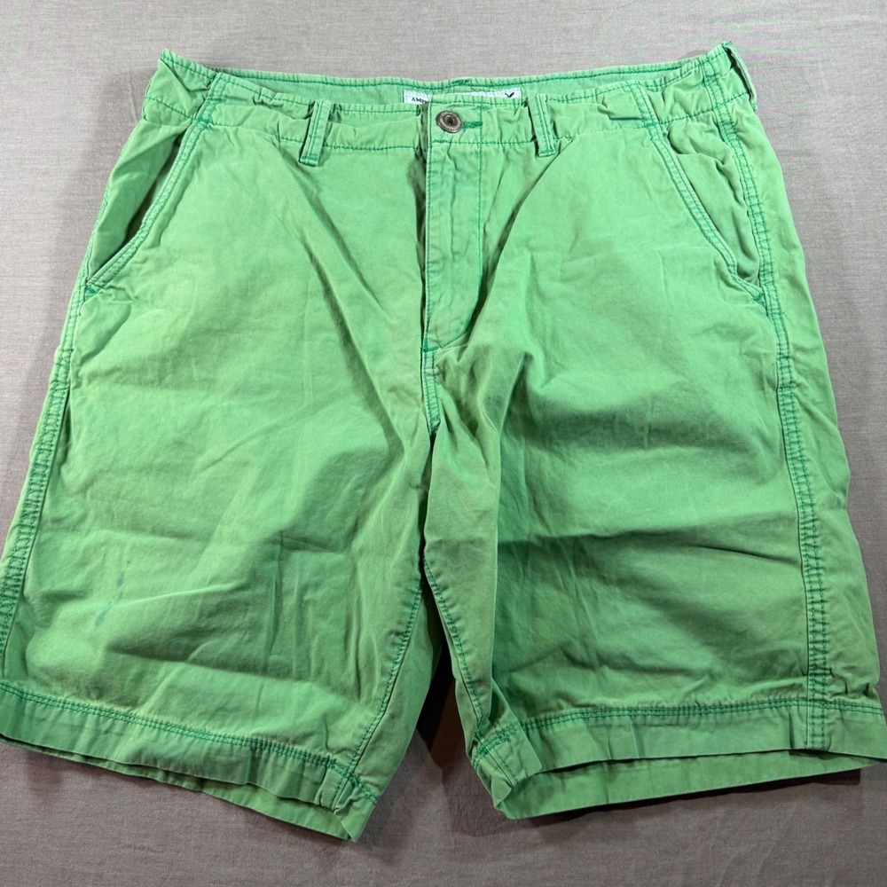 American Eagle Classic Chino Shorts Mens 34 Green Good Casual Twill Cotton